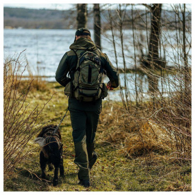 Poľovnícky vodeodolný ruksak Alpha 38